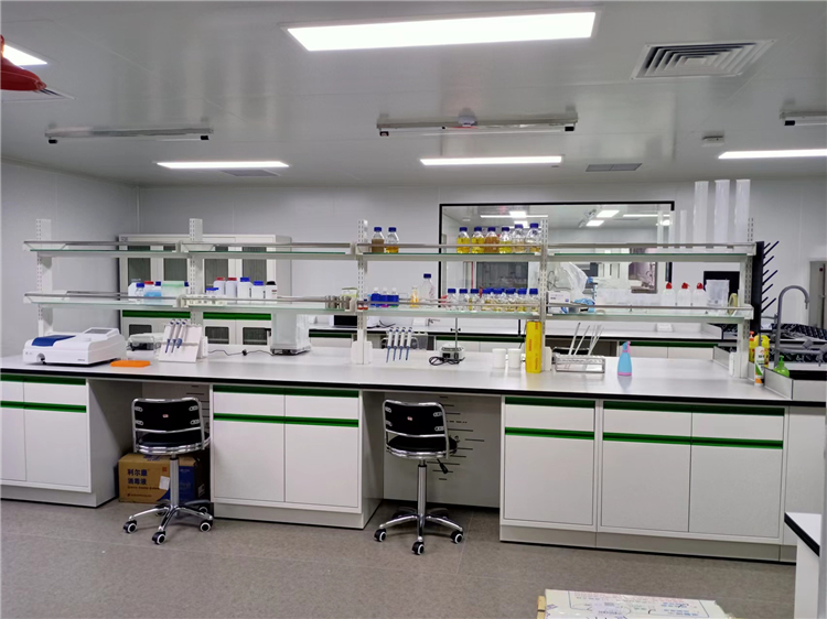 食品實(shí)驗(yàn)室內(nèi)部 食品實(shí)驗(yàn)室內(nèi)部