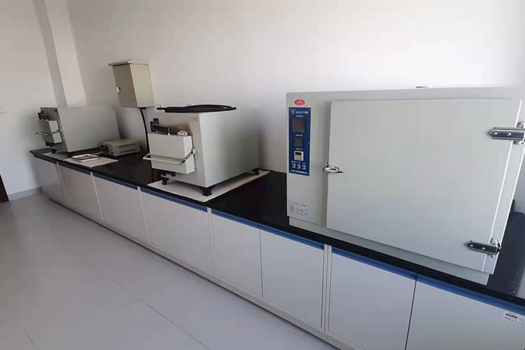 1656647408124276.jpg 混凝土實驗室內(nèi).jpg