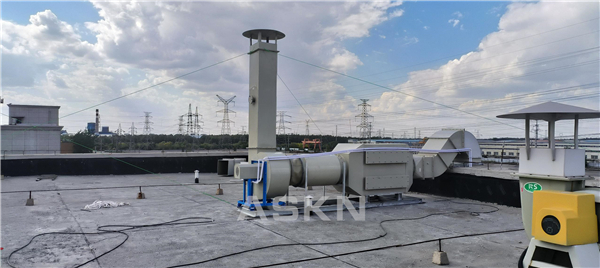 通風(fēng)柜風(fēng)機和管道